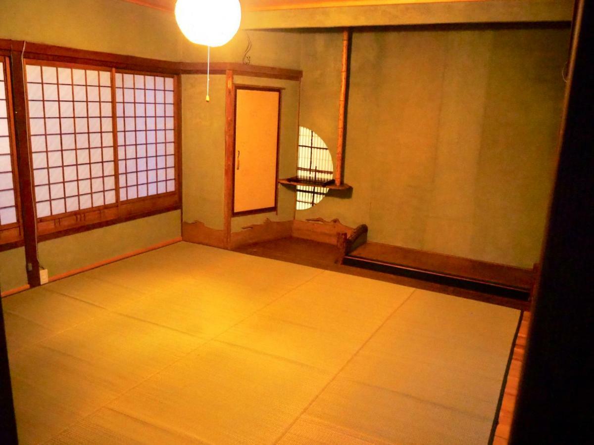 飲んで泊まれる古民家 -浮木-Fumoku Hotel Chino Luaran gambar